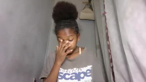 annick98 online show from February 2026 07:40:01 AM