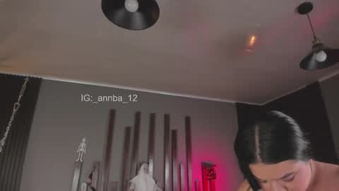 annie_barozzi online show from October 2025 01:46:02 PM