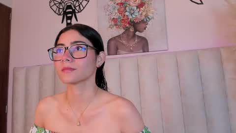 annie_noire online show from May 2026 03:35:01 AM