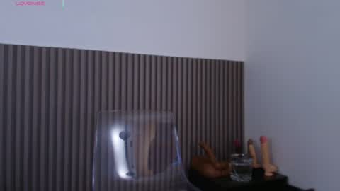 Annie online show from April 2026 07:40:02 PM