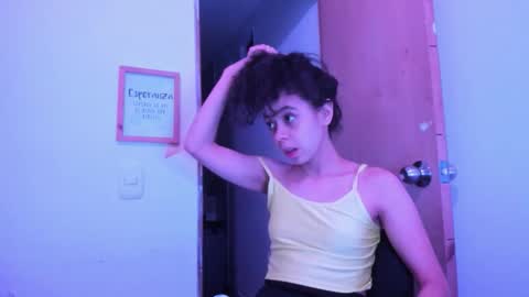 Snapshot of annie_rosse1017 chatting on February 2026 04:23:02 AM annie_rosse1017 online show from February 2026 04:23:02 AM