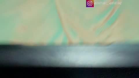 JEANNE no olvides seguirme dont forget follow me  uu online show from June 2026 08:47:01 PM