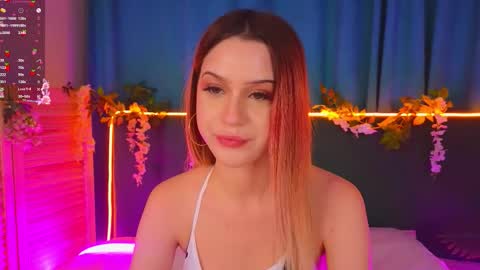 annie online show from November 2025 09:06:01 PM