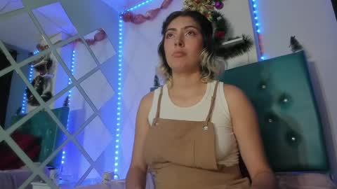 Annie online show from December 2024 12:27:01 AM