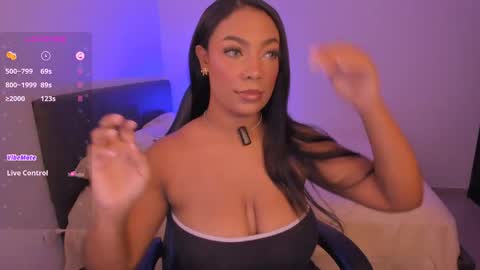 A N N I E online show from April 2026 01:00:02 AM