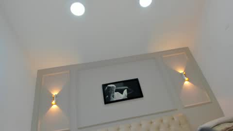 Annie online show from December 2024 11:59:01 AM