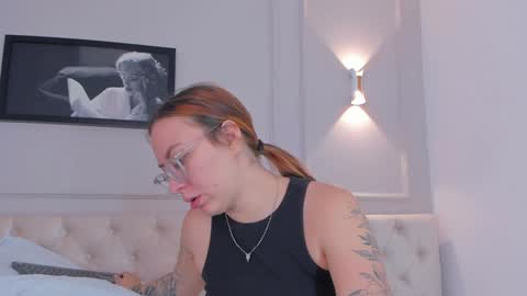 Annie online show from February 2025 01:30:01 PM