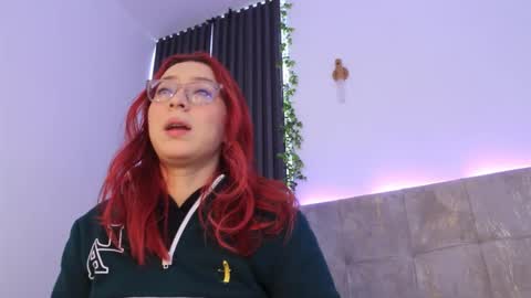 Annie online show from September 2025 12:50:02 PM