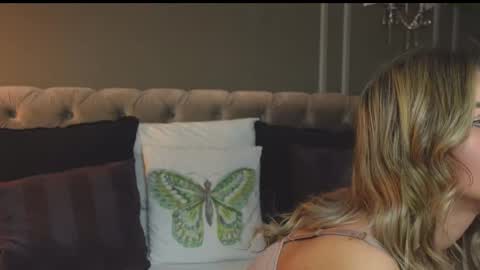 AnnieStyles online show from February 2025 05:00:01 AM