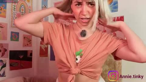 annietinky online show from March 2026 12:04:02 AM