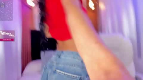 Annie Evans  online show from April 2026 03:02:02 PM