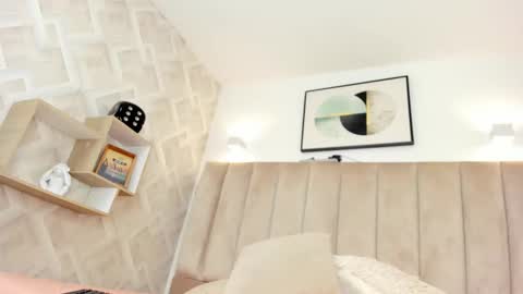 Annie Queen online show from February 2026 04:28:02 AM