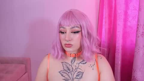 Gise. online show from October 2025 07:01:02 PM