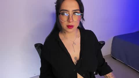 Annika online show from September 2025 05:33:01 AM
