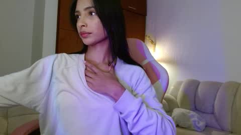 AnnaS online show from March 2026 03:23:01 AM