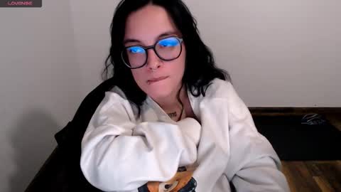 Gaby 3 online show from November 2025 08:58:01 AM