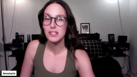 Ann online show from November 2025 03:49:02 AM