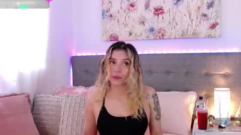 Antonella Lee online show from March 2026 04:47:01 PM