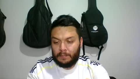 lion kennedy independent model moderator online show from October 2025 04:42:01 AM