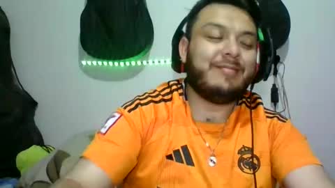 lion kennedy independent model moderator online show from November 2025 03:28:02 AM