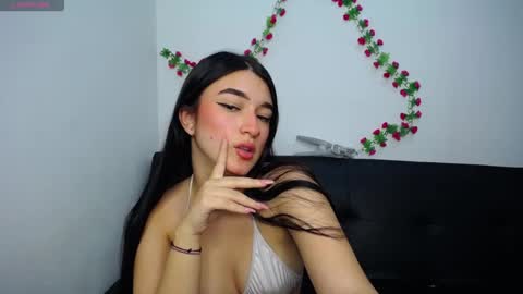 Anny online show from March 2026 07:46:02 PM