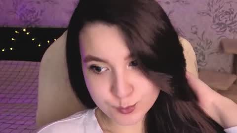 Annie online show from July 2026 07:05:02 PM