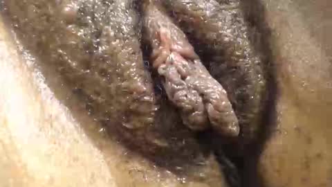 Anny online show from December 2025 05:08:02 PM