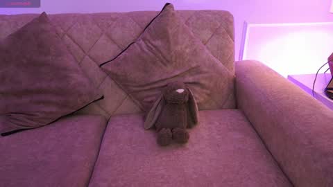 Ana online show from April 2026 11:32:01 AM