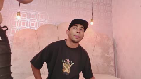 annyeli_bigtits online show from November 2025 12:53:01 PM