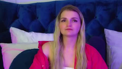 annyraii online show from February 2026 06:28:02 AM