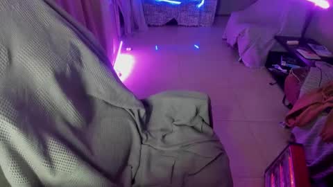 jasperD online show from December 2024 03:27:02 AM