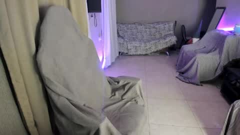 jasperD online show from April 2026 06:24:02 PM