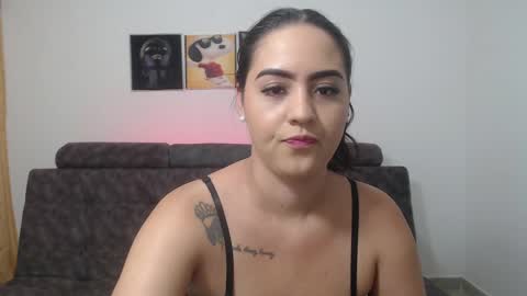 Snapshot of anthonela_queen chatting on March 2025 02:23:02 PM Anthonela Queen online show from March 2025 02:23:02 PM