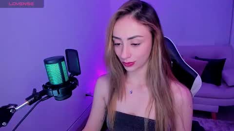 Anthonela online show from October 2025 12:32:01 AM