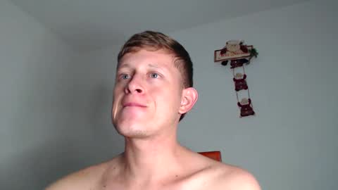 Snapshot of anthonnymorrison chatting on December 2024 01:50:02 AM leon online show from December 2024 01:50:02 AM
