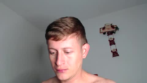 Snapshot of anthonnymorrison chatting on December 2024 04:56:02 AM leon online show from December 2024 04:56:02 AM