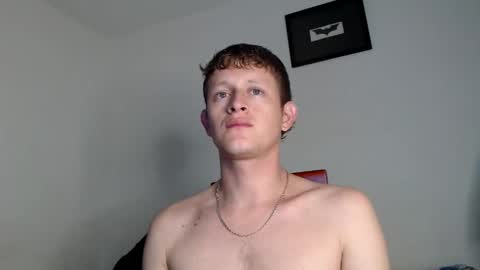 Snapshot of anthonnymorrison chatting on January 2025 09:08:02 PM leon online show from January 2025 09:08:02 PM