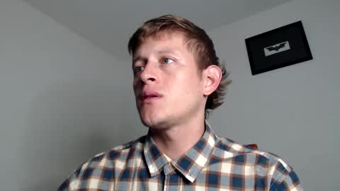 Snapshot of anthonnymorrison chatting on January 2025 05:12:02 PM leon online show from January 2025 05:12:02 PM