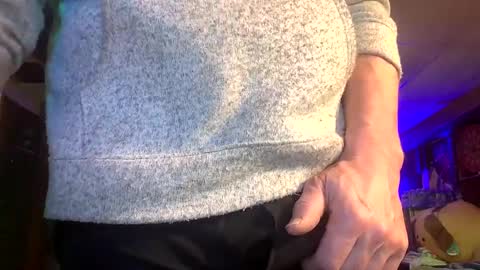 Anthony online show from February 2025 08:32:01 PM