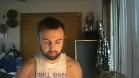 Snapshot of anthonym3 chatting on November 2025 08:57:01 PM Ant online show from November 2025 08:57:01 PM