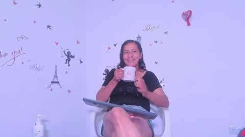 Antonella online show from April 2026 10:31:01 AM