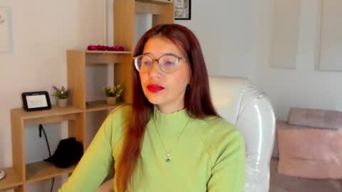 Snapshot of antoneella__ chatting on November 2025 12:05:01 PM Antonella online show from November 2025 12:05:01 PM
