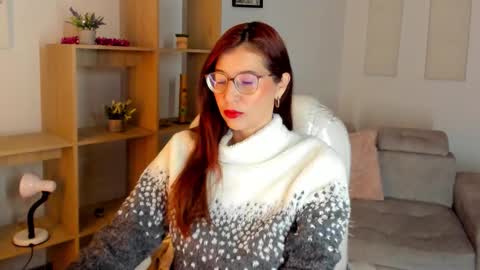 Snapshot of antoneella__ chatting on November 2025 12:05:01 PM Antonella online show from November 2025 12:05:01 PM