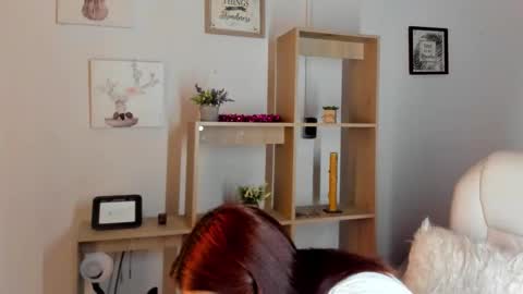 Snapshot of antoneella__ chatting on November 2025 12:08:02 PM Antonella online show from November 2025 12:08:02 PM