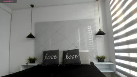 Snapshot of antonella__rouse chatting on July 2026 09:32:02 PM Antonella online show from July 2026 09:32:02 PM