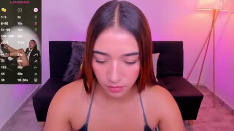 Snapshot of antonella_grayy chatting on July 2026 02:37:01 PM Antonella Grayy online show from July 2026 02:37:01 PM