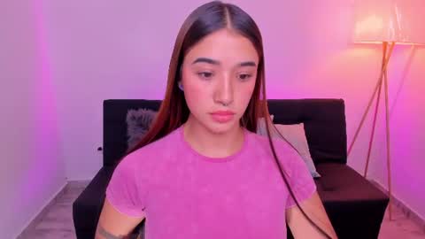Snapshot of antonella_grayy chatting on July 2026 05:54:01 PM Antonella Grayy online show from July 2026 05:54:01 PM