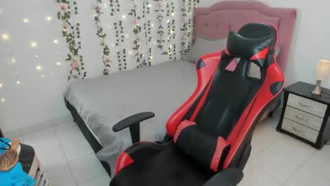  Antonella  online show from March 2026 06:13:01 PM