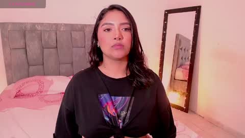 Antonella online show from April 2026 01:05:02 AM