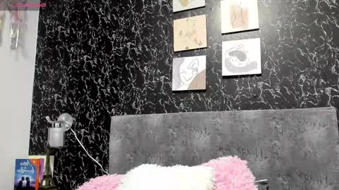 antonella_louise online show from December 2024 05:15:02 PM